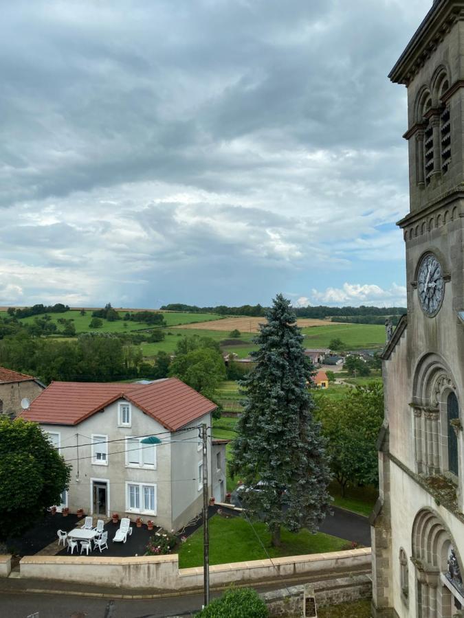 Le Chateau De Monthureux Le Sec エクステリア 写真