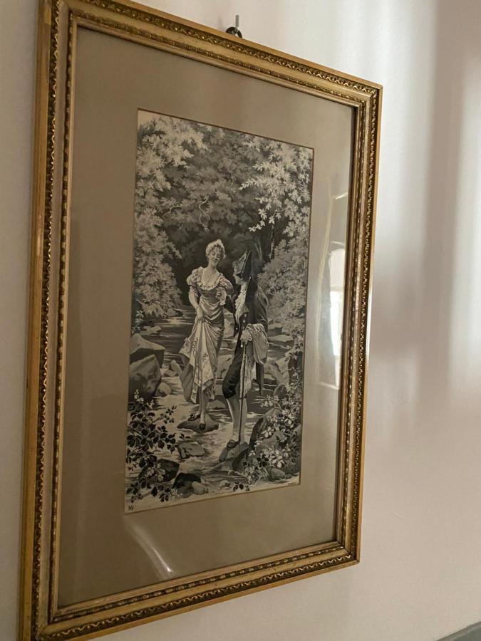 Le Chateau De Monthureux Le Sec エクステリア 写真